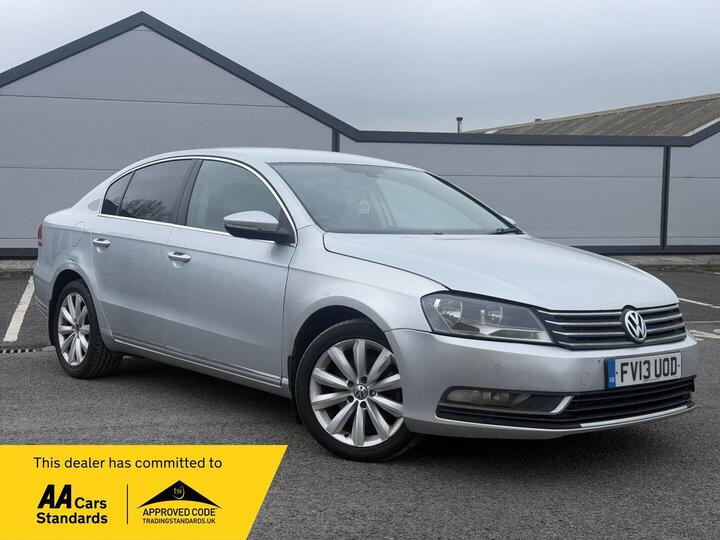 Volkswagen Passat 1.6 TDI BlueMotion Tech Highline Euro 5 (s/s) 4dr Volkswagen Passat 1.6 TDI BlueMotion Tech Highline Euro 5 (s/s) 4dr