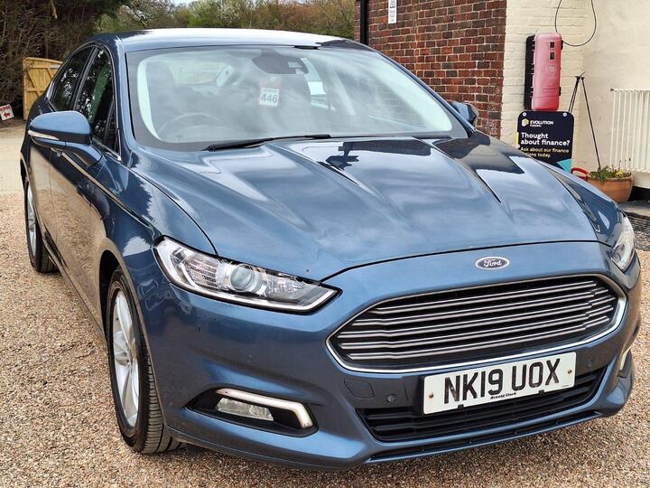 Ford Mondeo 2.0 TDCi ECO Zetec Edition Euro 6 (s/s) 5dr