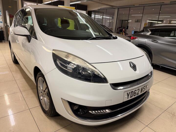 Renault Grand Scenic 1.5 DCi Dynamique TomTom Euro 5 (s/s) 5dr