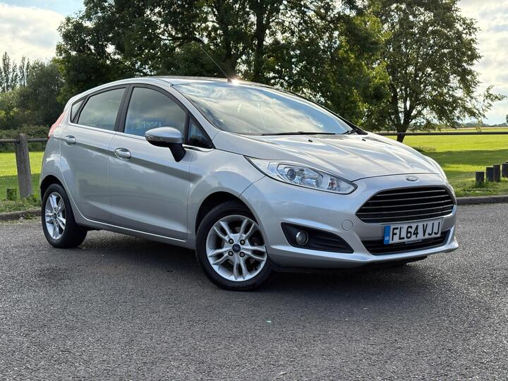 Ford Fiesta 1.0T EcoBoost Zetec Euro 5 (s/s) 5dr