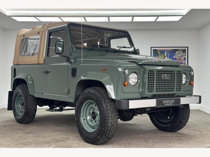 Land Rover Defender 90 2.4 TDi Heritage Soft Top