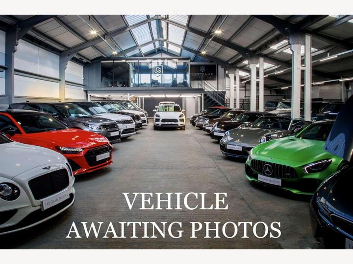 Mercedes-Benz V-CLASS 2.2 V220d Sport G-Tronic+ Euro 6 (s/s) 5dr 8 Seat LWB Mercedes-Benz V-CLASS 2.2 V220d Sport G-Tronic+ Euro 6 (s/s) 5dr 8 Seat LWB