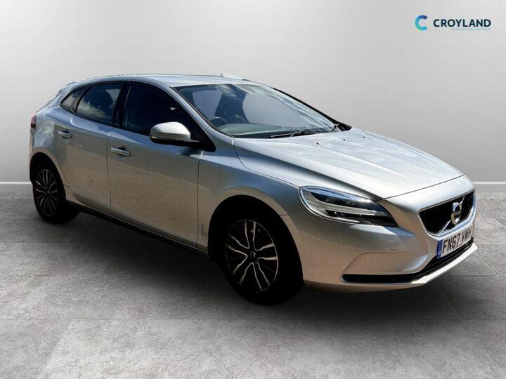 Volvo V40 2.0 T2 Momentum Nav Plus Euro 6 (s/s) 5dr
