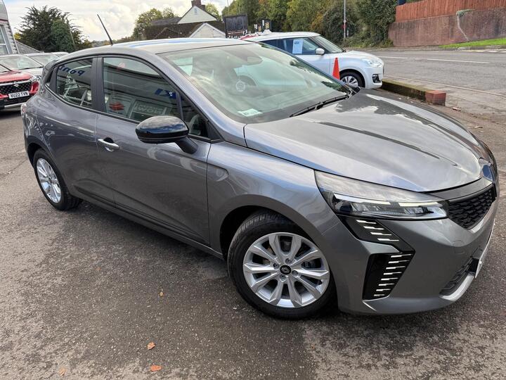 Renault Clio 1.0 TCe Evolution Euro 6 (s/s) 5dr