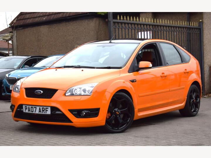 Ford Focus 2.5 SIV ST-2 5dr