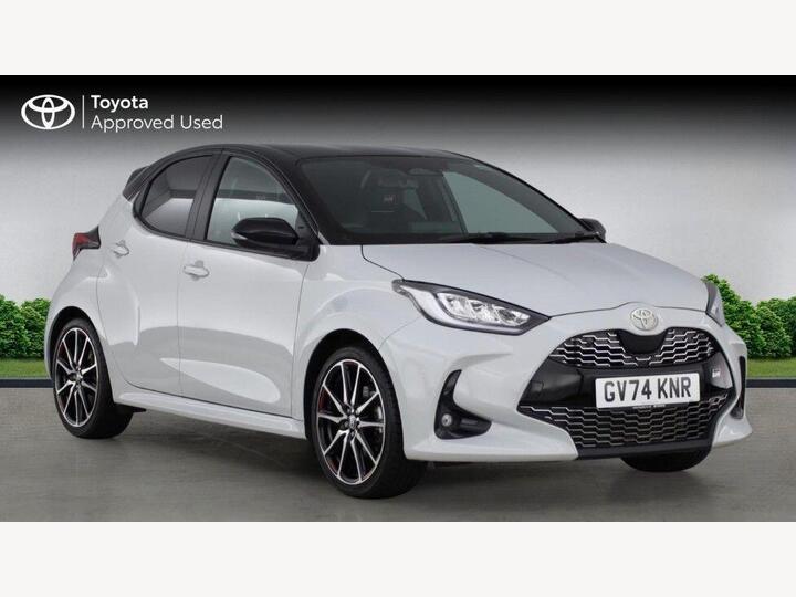 Toyota Yaris 1.5 VVT-h GR SPORT E-CVT Euro 6 (s/s) 5dr