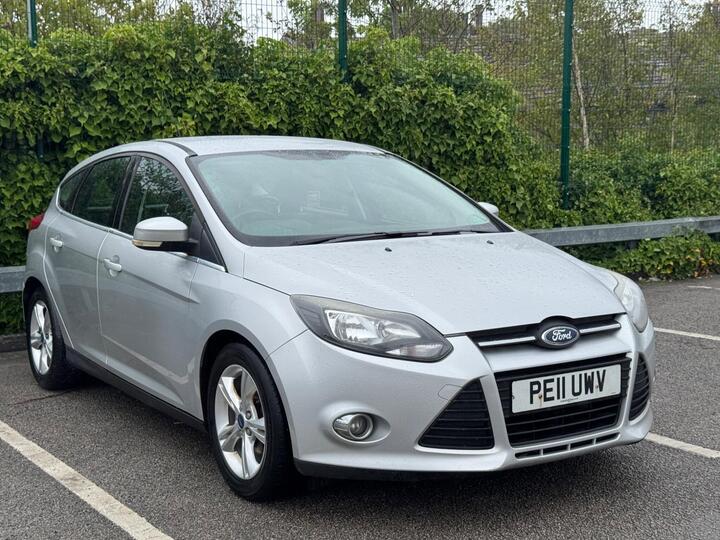 Ford Focus 1.6 TDCi Zetec Euro 5 (s/s) 5dr