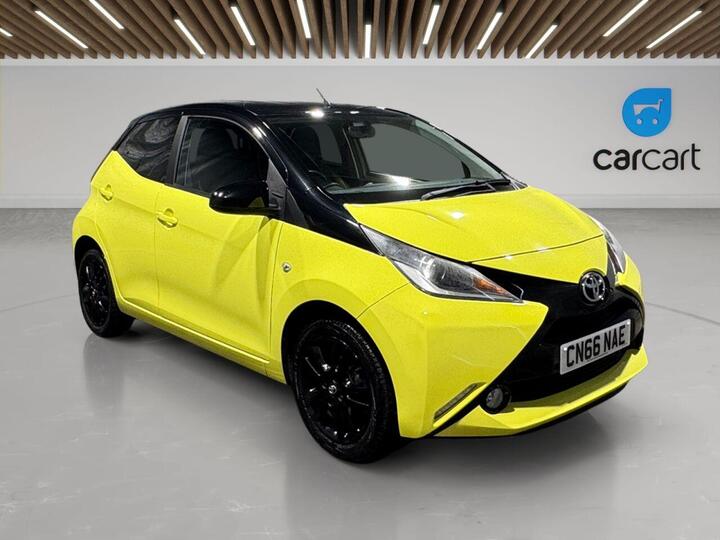 Toyota AYGO 1.0 VVT-i X-cite 3 Yellow Bi-Tone Euro 6 5dr