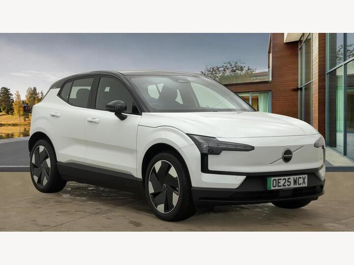 Volvo EX30 Twin Performance 69kWh Plus Auto AWD 5dr