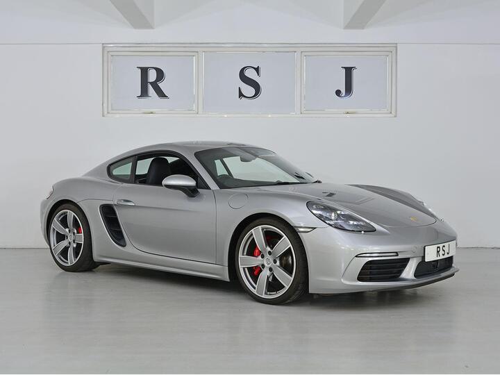 Porsche 718 Cayman 2.5T S PDK Euro 6 (s/s) 2dr Porsche 718 Cayman 2.5T S PDK Euro 6 (s/s) 2dr