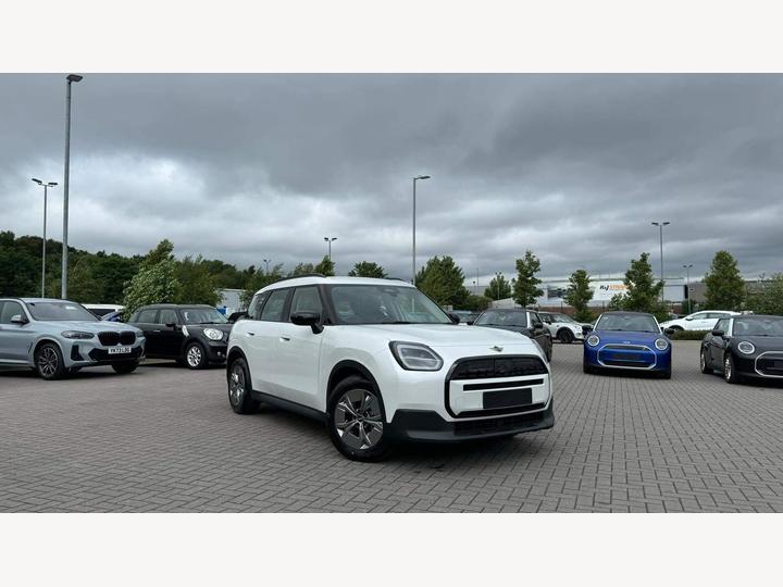 MINI Electric Countryman E 66.5kWh Sport Auto 5dr