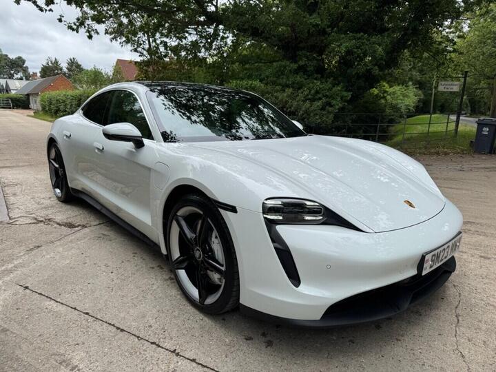Porsche TAYCAN Performance Plus 93.4kWh 4S Auto 4WD 4dr (11kW Charger) Porsche TAYCAN Performance Plus 93.4kWh 4S Auto 4WD 4dr (11kW Charger)