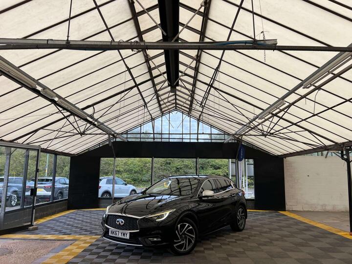 Infiniti Q30 1.5d Premium Euro 6 (s/s) 5dr