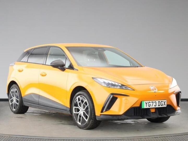 MG MG4 64kWh Trophy Long Range Auto 5dr