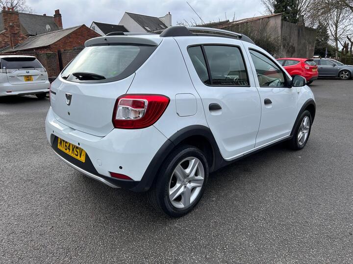 Dacia Sandero Stepway 1.5 DCi Laureate Euro 5 5dr