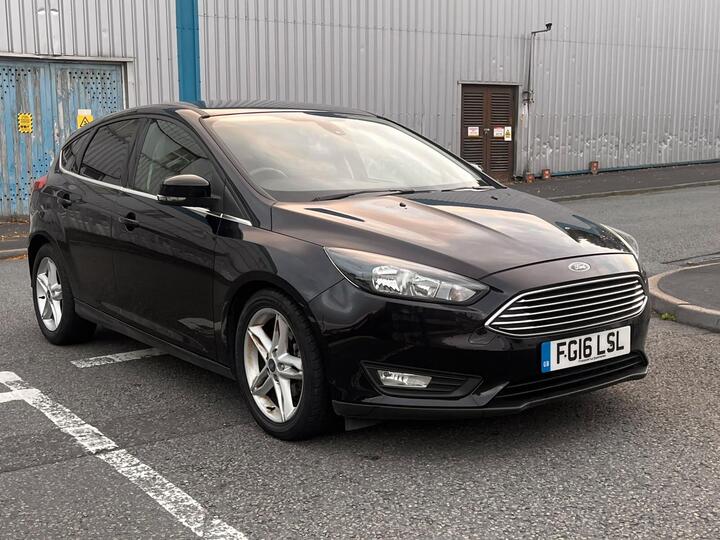 Ford Focus 1.0T EcoBoost Zetec Euro 6 (s/s) 5dr