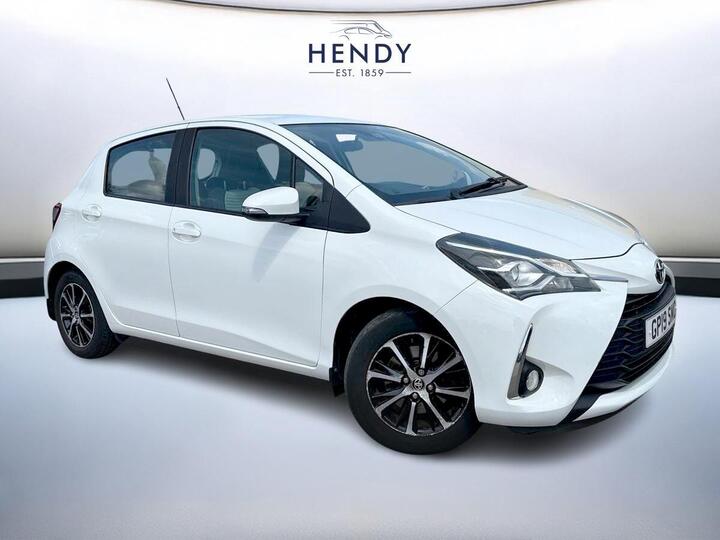 Toyota YARIS 1.5 VVT-i Icon Tech Euro 6 5dr
