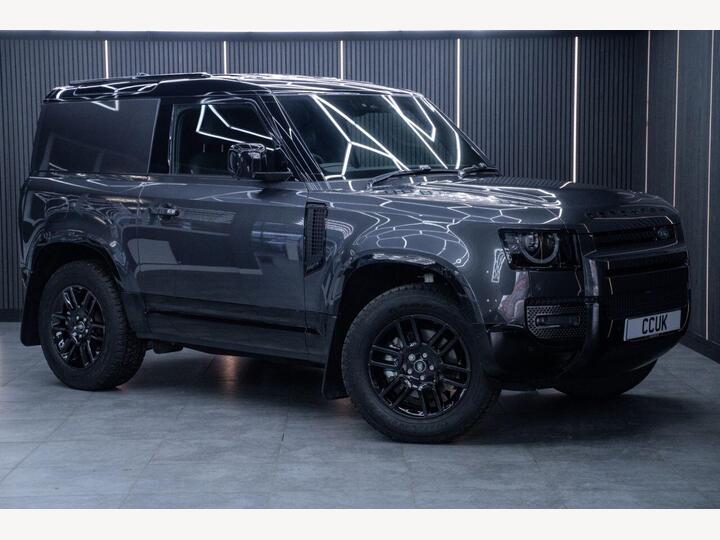 Land Rover DEFENDER 3.0 D250 MHEV X-Dynamic SE Hard Top SUV Auto 4WD SWB Euro 6 (s/s) 3dr