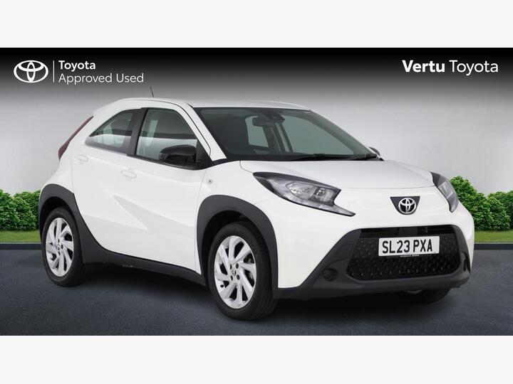 Toyota Aygo X 1.0 VVT-i Pure Euro 6 (s/s) 5dr Toyota Aygo X 1.0 VVT-i Pure Euro 6 (s/s) 5dr
