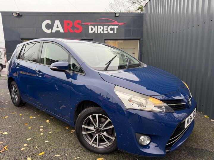 Toyota Verso 1.6 D-4D Icon Euro 5 (s/s) 5dr Toyota Verso 1.6 D-4D Icon Euro 5 (s/s) 5dr