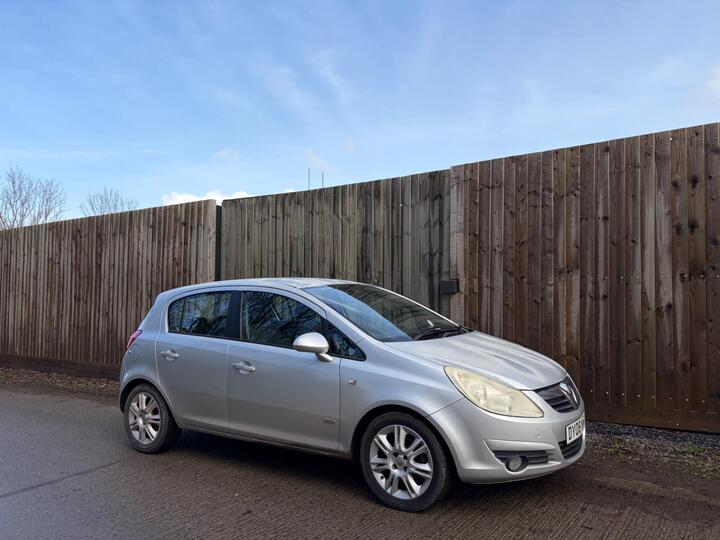 Vauxhall Corsa 1.4i 16v Design 5dr (a/c)