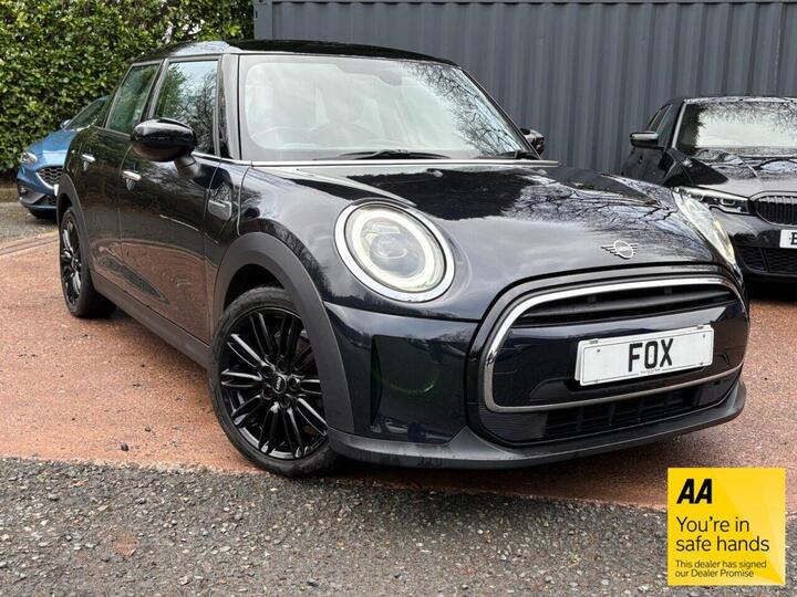 MINI HATCH 1.5 Cooper Exclusive Euro 6 (s/s) 5dr