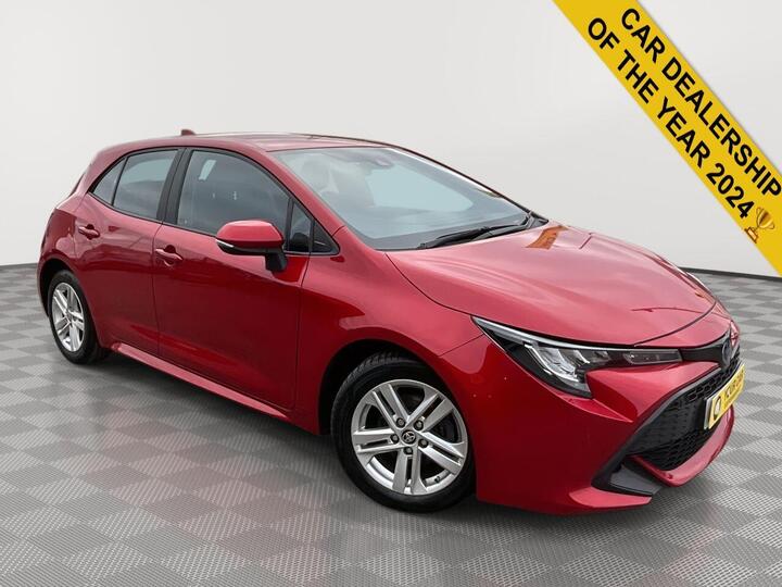 Toyota COROLLA 1.8 VVT-h Icon Tech CVT Euro 6 (s/s) 5dr