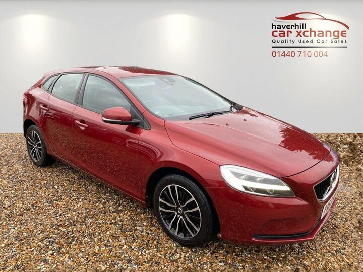 Volvo V40 2.0 T2 Momentum Euro 6 (s/s) 5dr