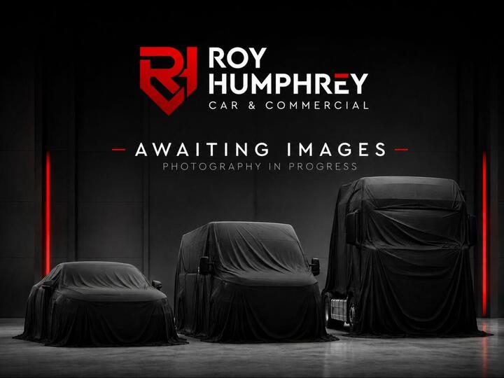 Land Rover DISCOVERY 3.0 D300 MHEV R-Dynamic SE Auto 4WD Euro 6 (s/s) 5dr
