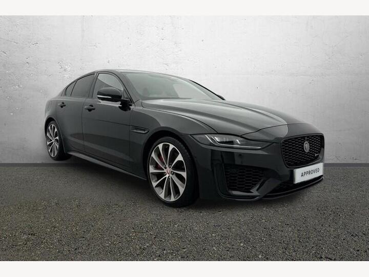 Jaguar XE 2.0 P250i R-Dynamic Black Auto Euro 6 (s/s) 4dr