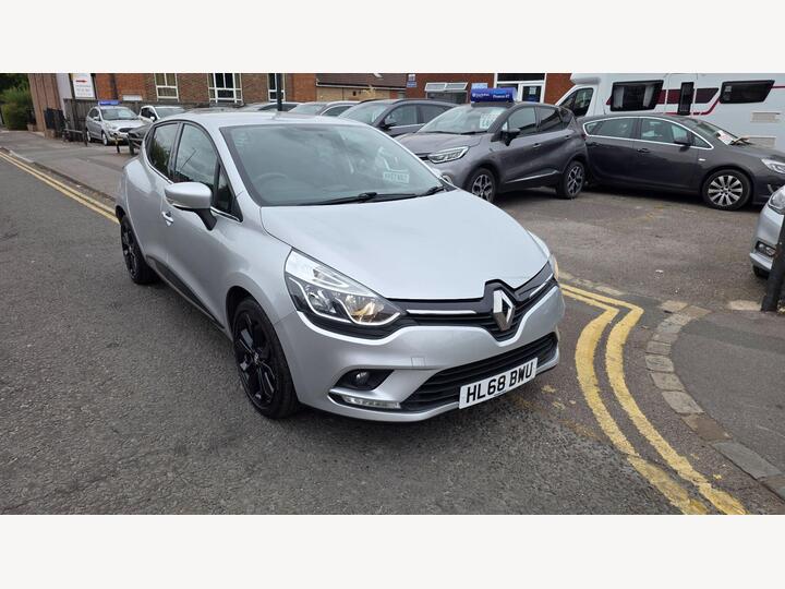 Renault Clio 0.9 TCe Iconic Euro 6 (s/s) 5dr