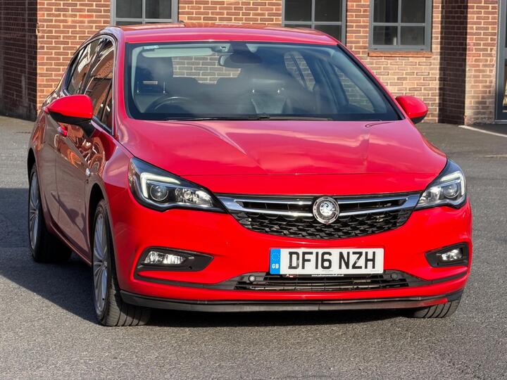 Vauxhall Astra 1.6 CDTi BlueInjection Elite Nav Auto Euro 6 5dr
