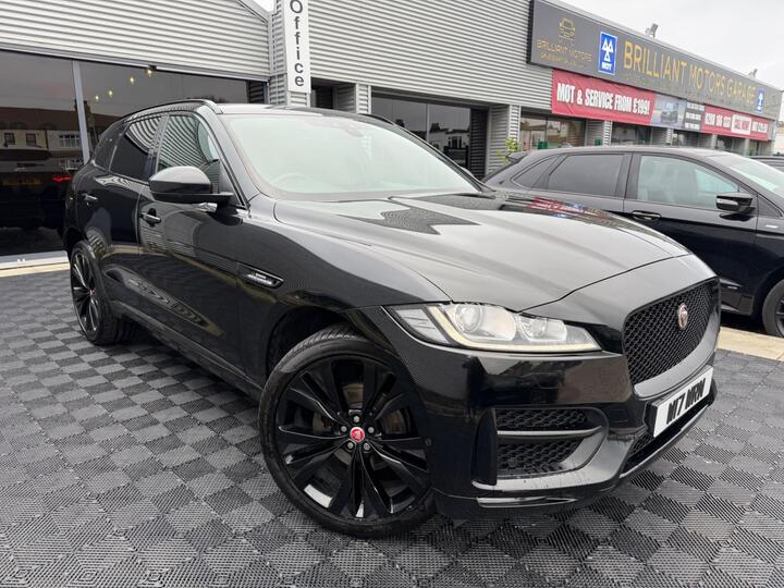 Jaguar F-PACE 2.0 D180 R-Sport Auto AWD Euro 6 (s/s) 5dr