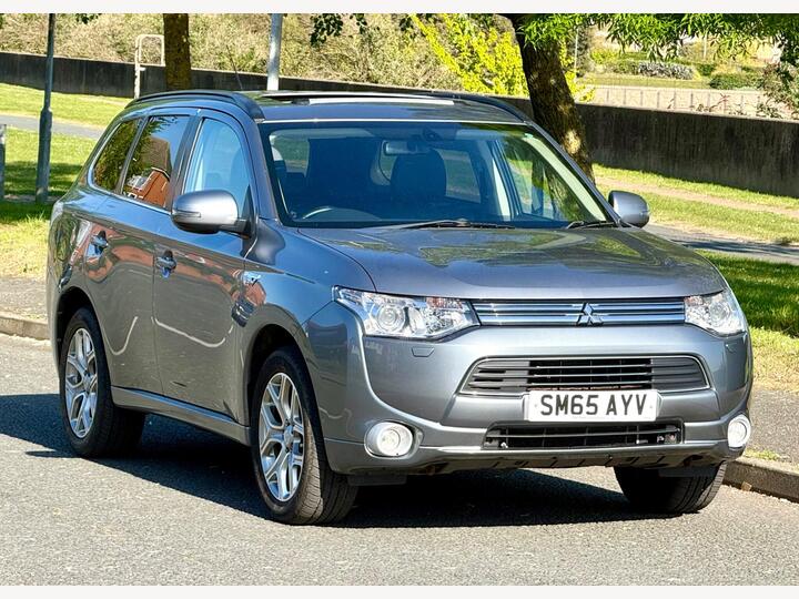 Mitsubishi Outlander 2.0h 12kWh GX4h CVT 4WD Euro 5 (s/s) 5dr