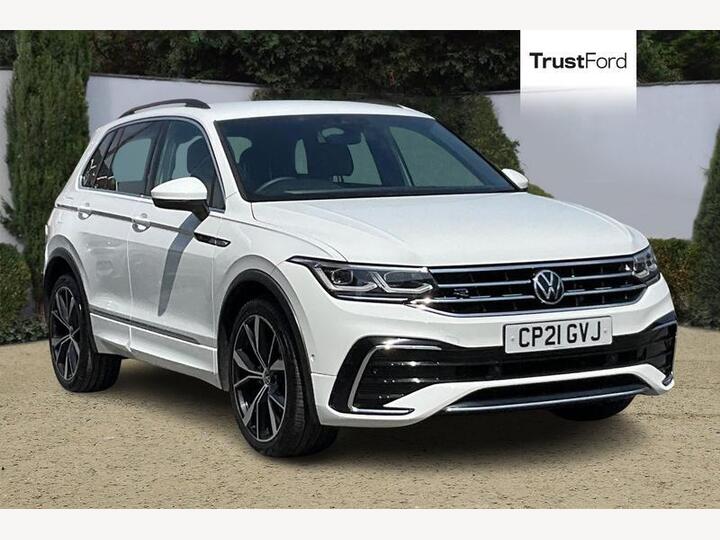 Volkswagen TIGUAN 2.0 TDI R-Line DSG 4Motion Euro 6 (s/s) 5dr Volkswagen TIGUAN 2.0 TDI R-Line DSG 4Motion Euro 6 (s/s) 5dr