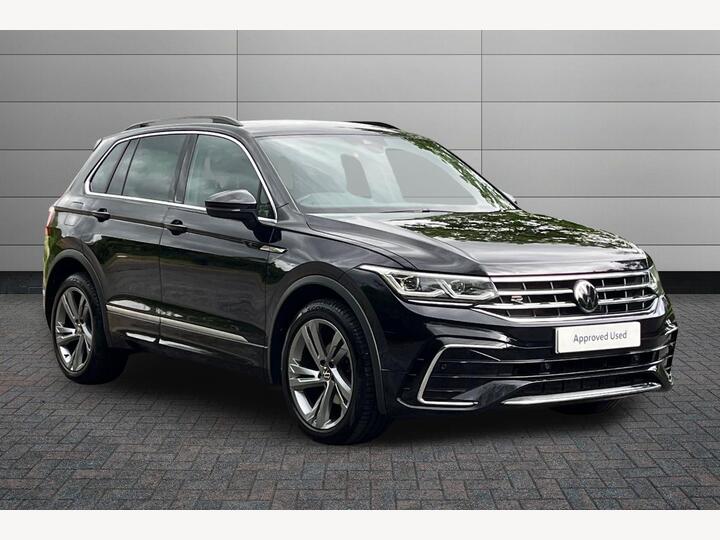 Volkswagen Tiguan 1.5 TSI R-Line Edition DSG Euro 6 (s/s) 5dr Volkswagen Tiguan 1.5 TSI R-Line Edition DSG Euro 6 (s/s) 5dr