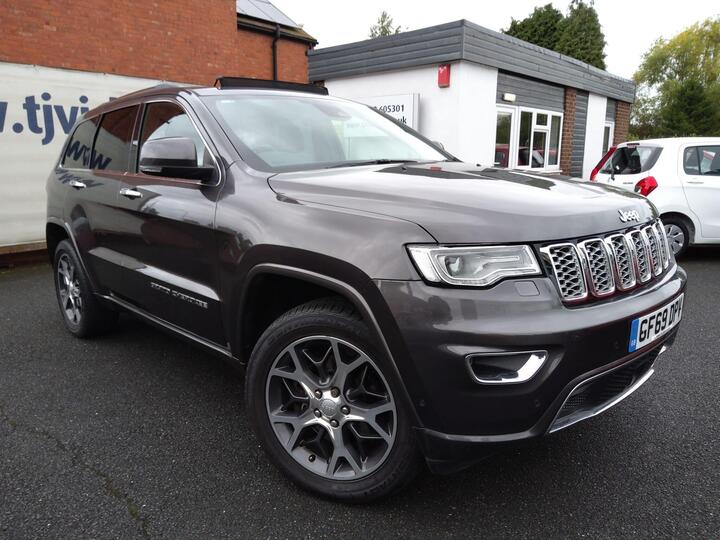 Jeep Grand Cherokee 3.0 V6 MultiJetII Overland Auto 4WD Euro 6 (s/s) 5dr Jeep Grand Cherokee 3.0 V6 MultiJetII Overland Auto 4WD Euro 6 (s/s) 5dr