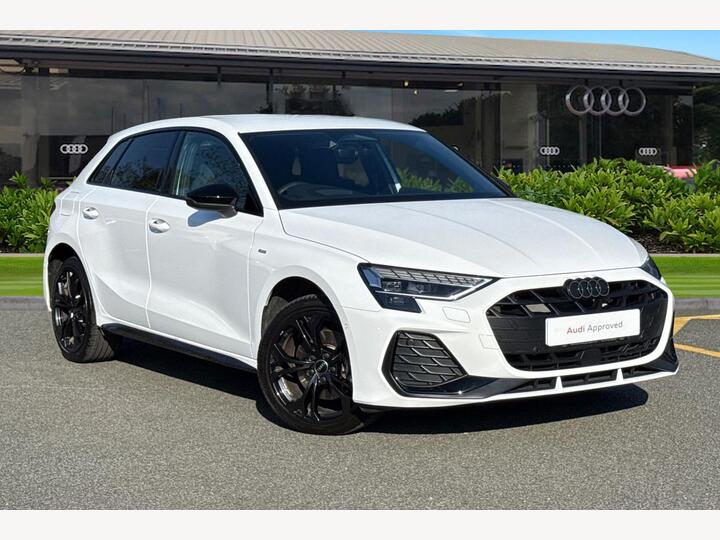 Audi A3 Sportback 1.5 TFSIe Black Edition Sportback S Tronic Euro 6 (s/s) 5dr 17.9kWh