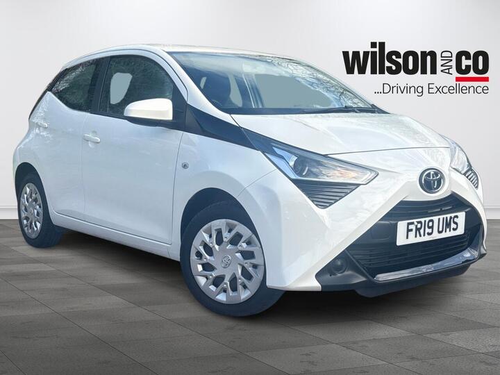 Toyota Aygo 1.0 VVT-i X-play Euro 6 5dr