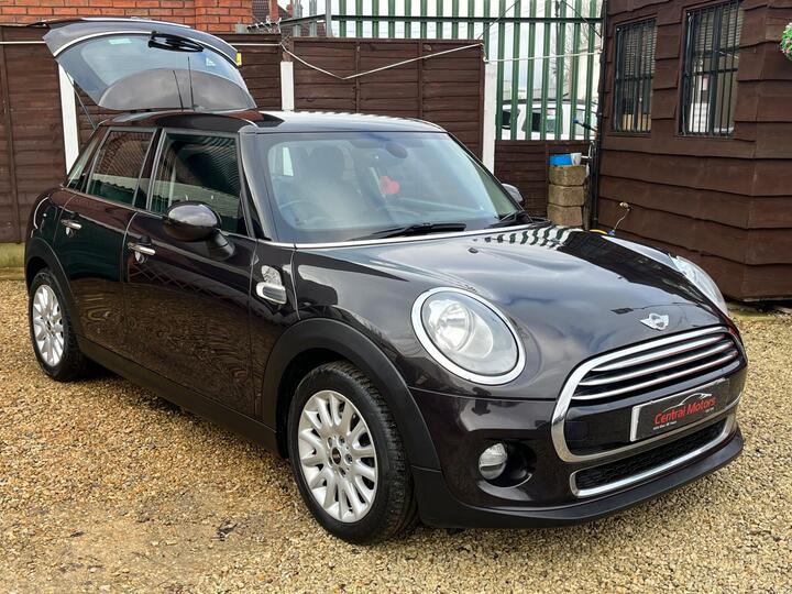 MINI Hatch 1.5 Cooper D Euro 6 (s/s) 5dr