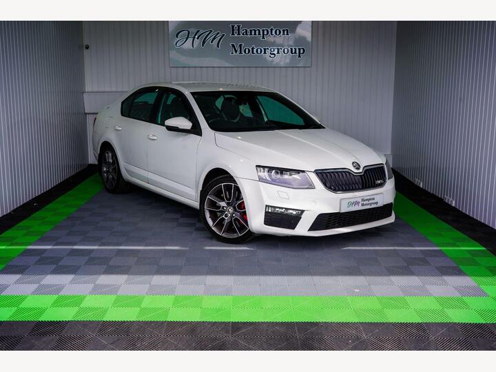 Skoda Octavia 2.0 TFSI VRS Euro 6 (s/s) 5dr