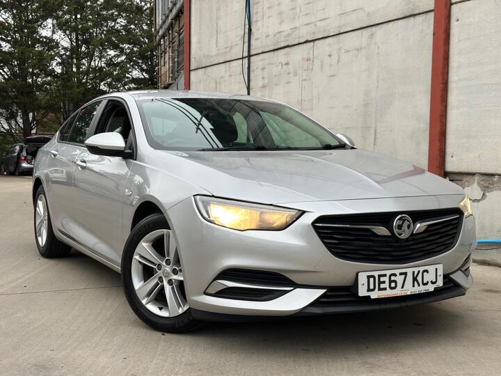 Vauxhall Insignia 1.5i Turbo Design Nav Grand Sport Euro 6 (s/s) 5dr Vauxhall Insignia 1.5i Turbo Design Nav Grand Sport Euro 6 (s/s) 5dr