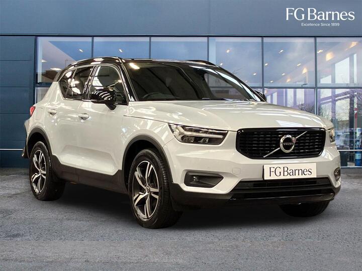 Volvo XC40 1.5 T3 R-Design Euro 6 (s/s) 5dr