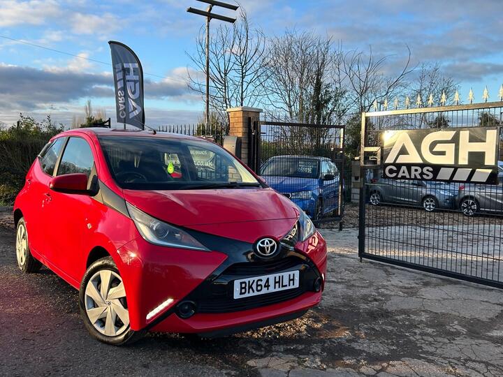 Toyota AYGO 1.0 VVT-i X-play Euro 5 5dr Euro 5