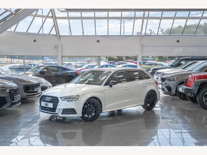 Audi A3 2.0 TFSI Black Edition Sportback Euro 6 (s/s) 5dr