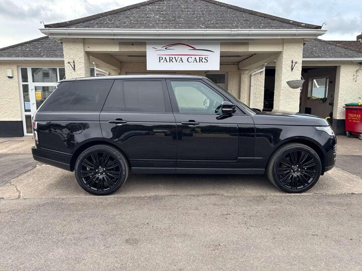 Land Rover RANGE ROVER 3.0 D300 MHEV Westminster Black Auto 4WD Euro 6 (s/s) 5dr