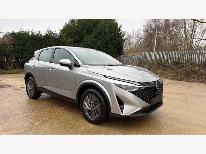 Nissan Qashqai 1.3 DIG-T MHEV Acenta Premium Euro 6 (s/s) 5dr