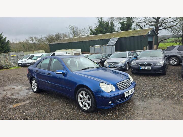 Mercedes-Benz C Class 1.8 C180 Kompressor Classic SE 4dr Mercedes-Benz C Class 1.8 C180 Kompressor Classic SE 4dr