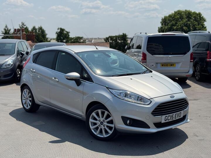 Ford Fiesta 1.0T EcoBoost Titanium Euro 6 (s/s) 5dr