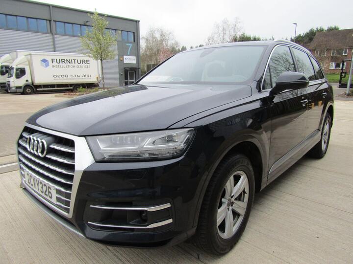 Audi Q7 3.0 TDi V6 S-LINE QUATTRO TIPTRONIC LHD